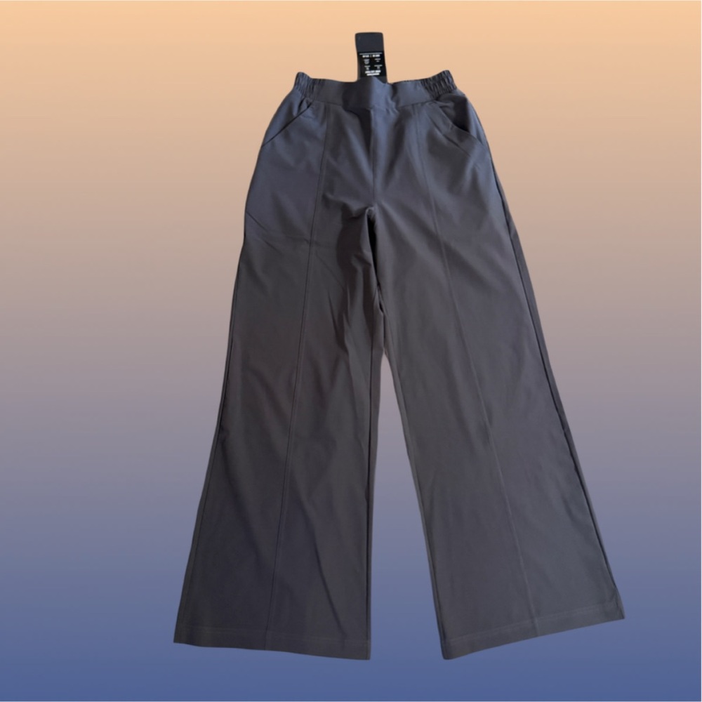 Fabletics Downtown Wide Leg Pant